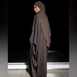 veiled collection anisa satin kaftan in espresso